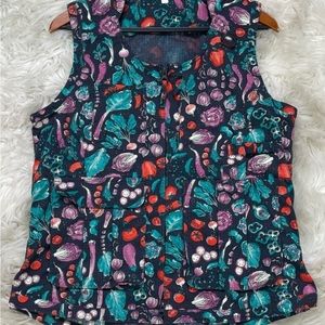 Duluth Trading women’s heirloom gardening vest